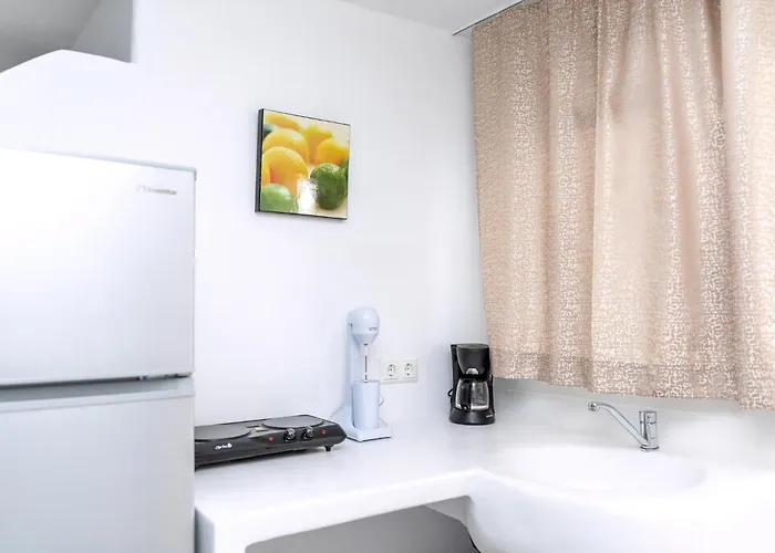 Luxury Naxos Superior With Balcony Steps Away From * Naxos City